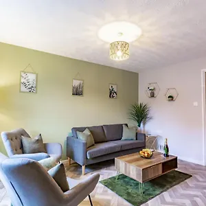 k-suites-goldcrest-road.hotelsin-nottingham.com/